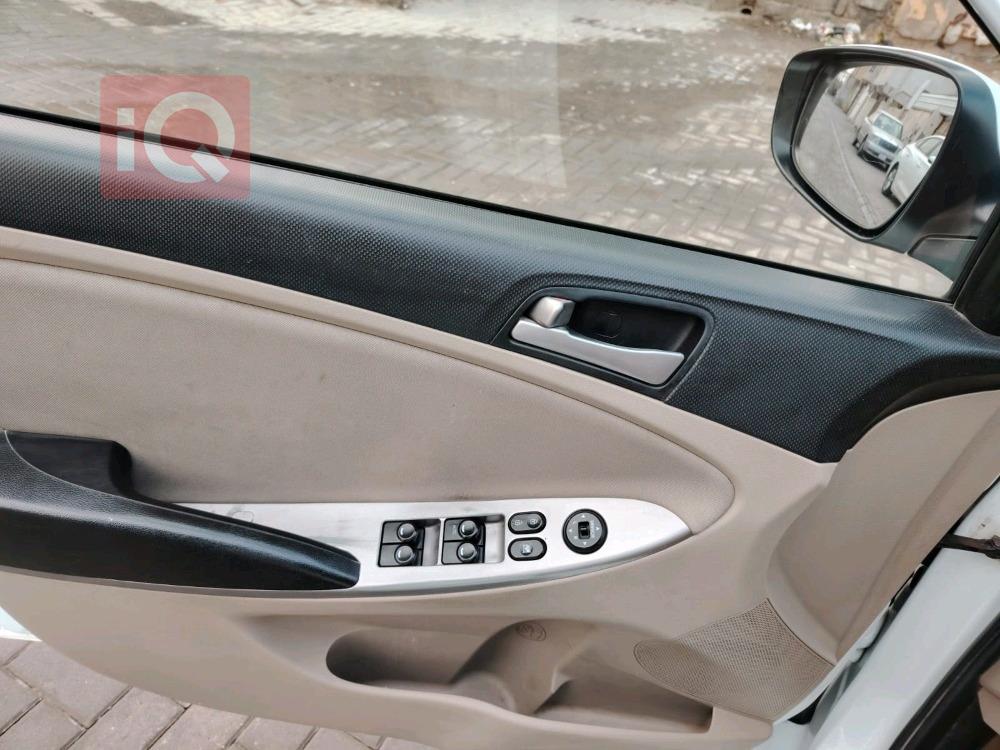 هيونداي أكسنت